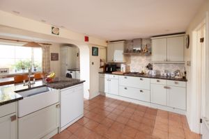 Kitchen- click for photo gallery